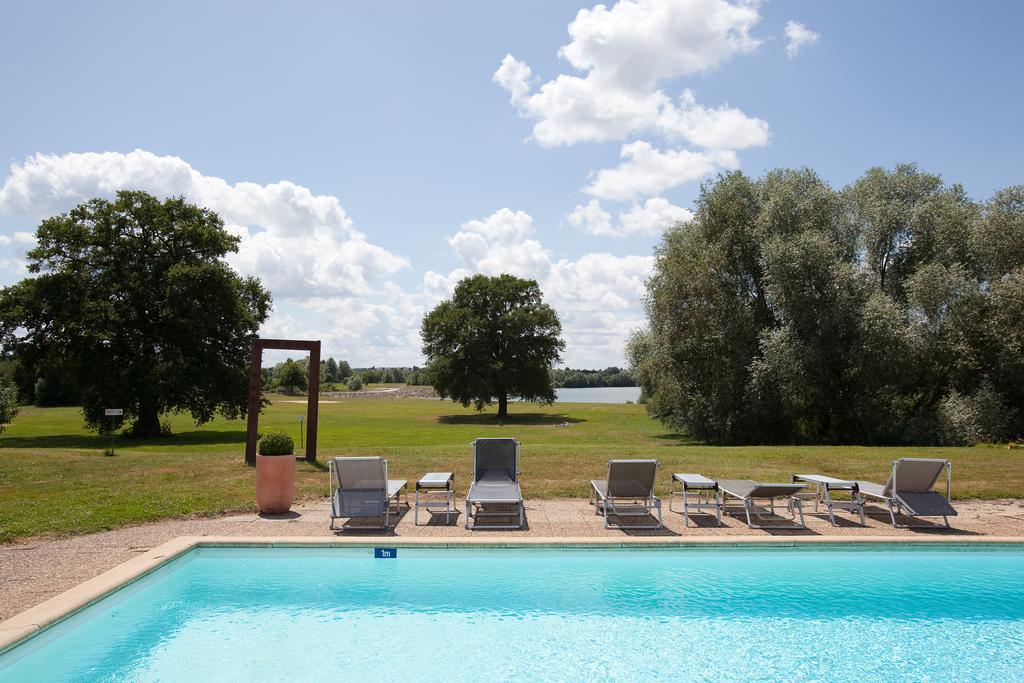 Le Noirlac Saint-Amand-Mont-Rond Exterior foto
